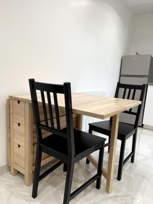 Appartement Cosy Et Moderne Proche De Disneyland Bussy-Saint-Georges Exterior photo